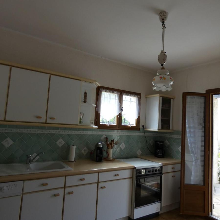 Large Spacious House In Frejus Bagian luar foto